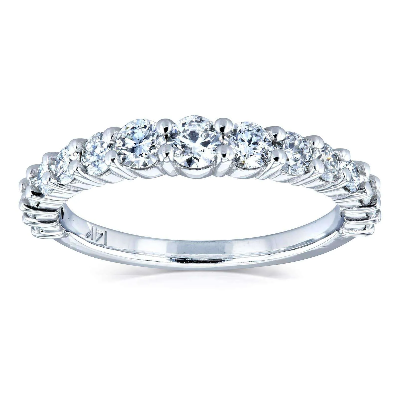 3/4 Carat TDW Graduated Diamond Wedding Band in 14k White Gold