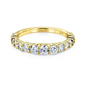 3/4 Carat TDW Graduated Diamond Wedding Band in 14k Yellow Gold