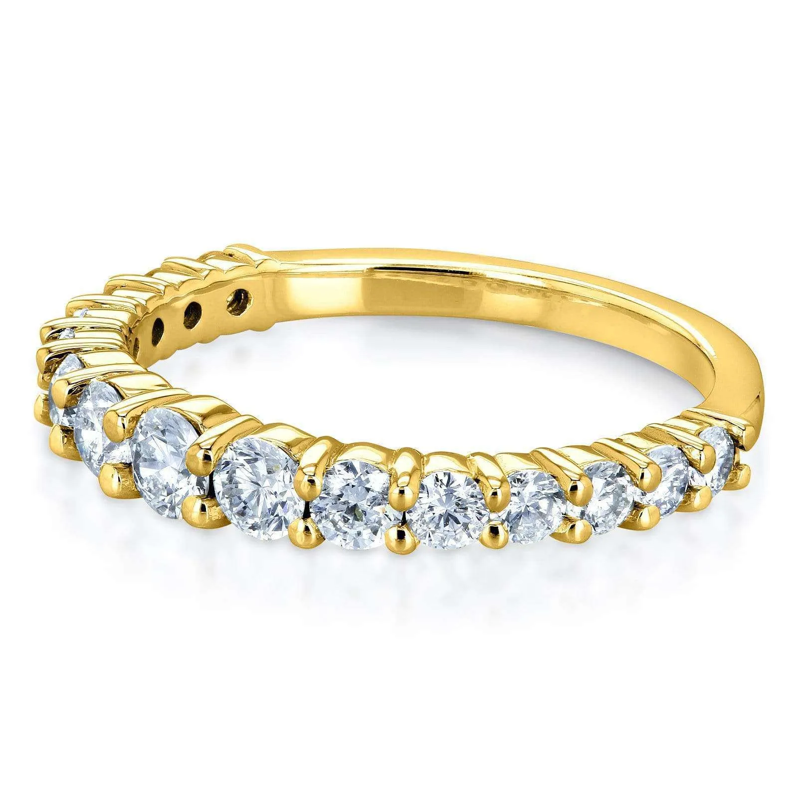 3/4 Carat TDW Graduated Diamond Wedding Band in 14k Yellow Gold