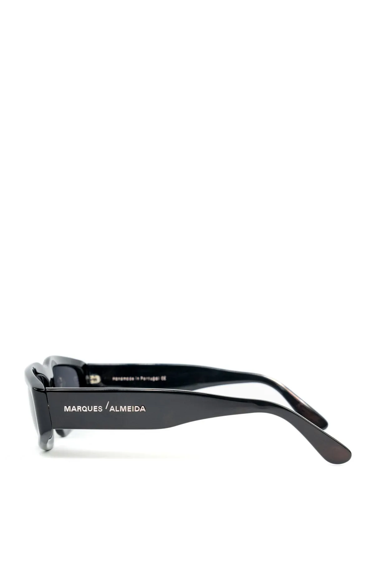 BLACK ANGULAR FRAME SUNGLASSES