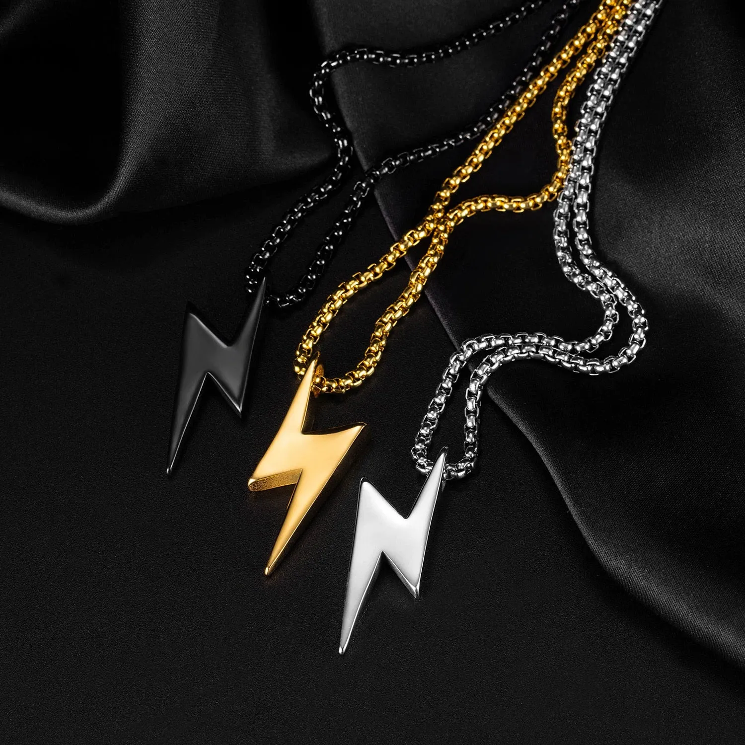 Bolt | Necklace