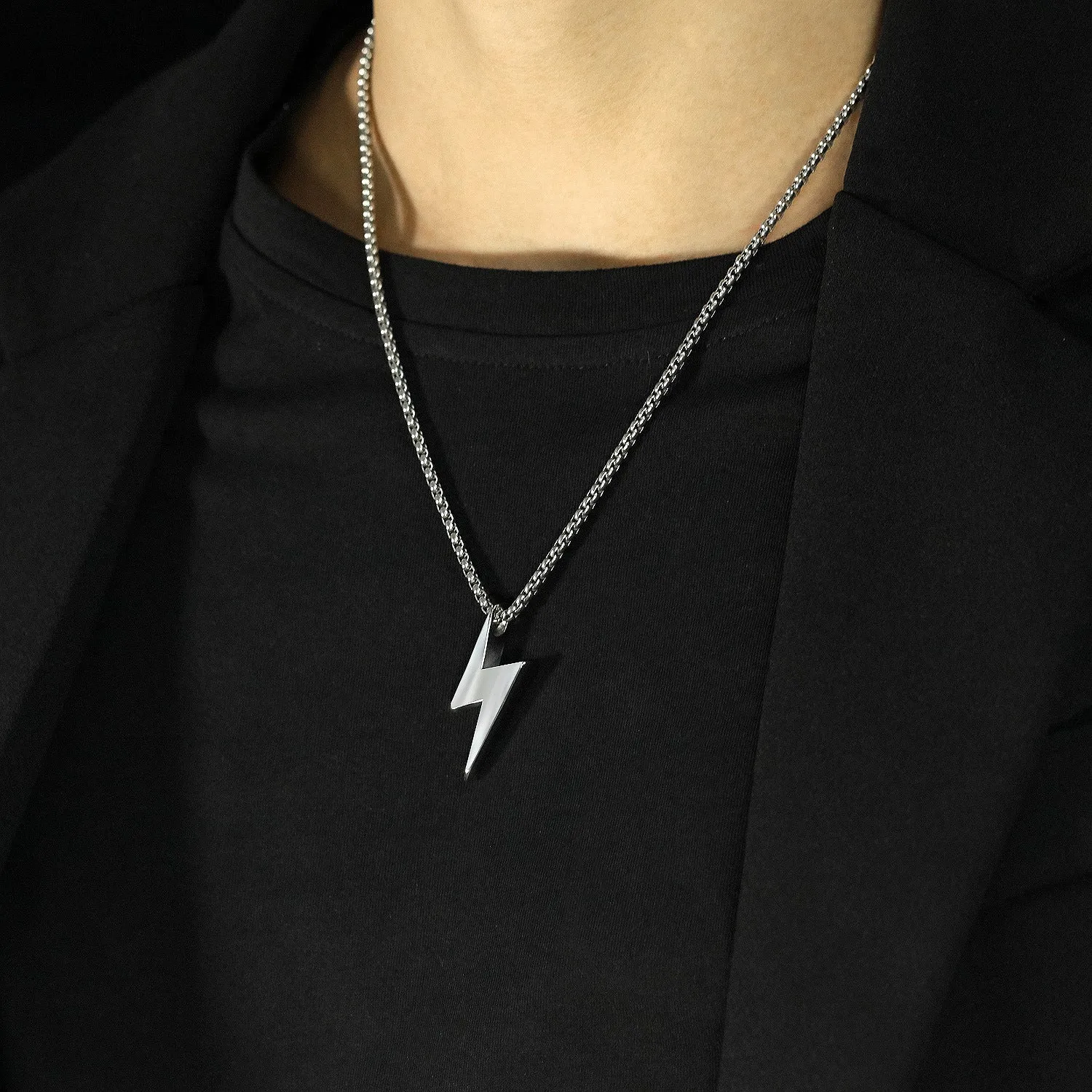 Bolt | Necklace