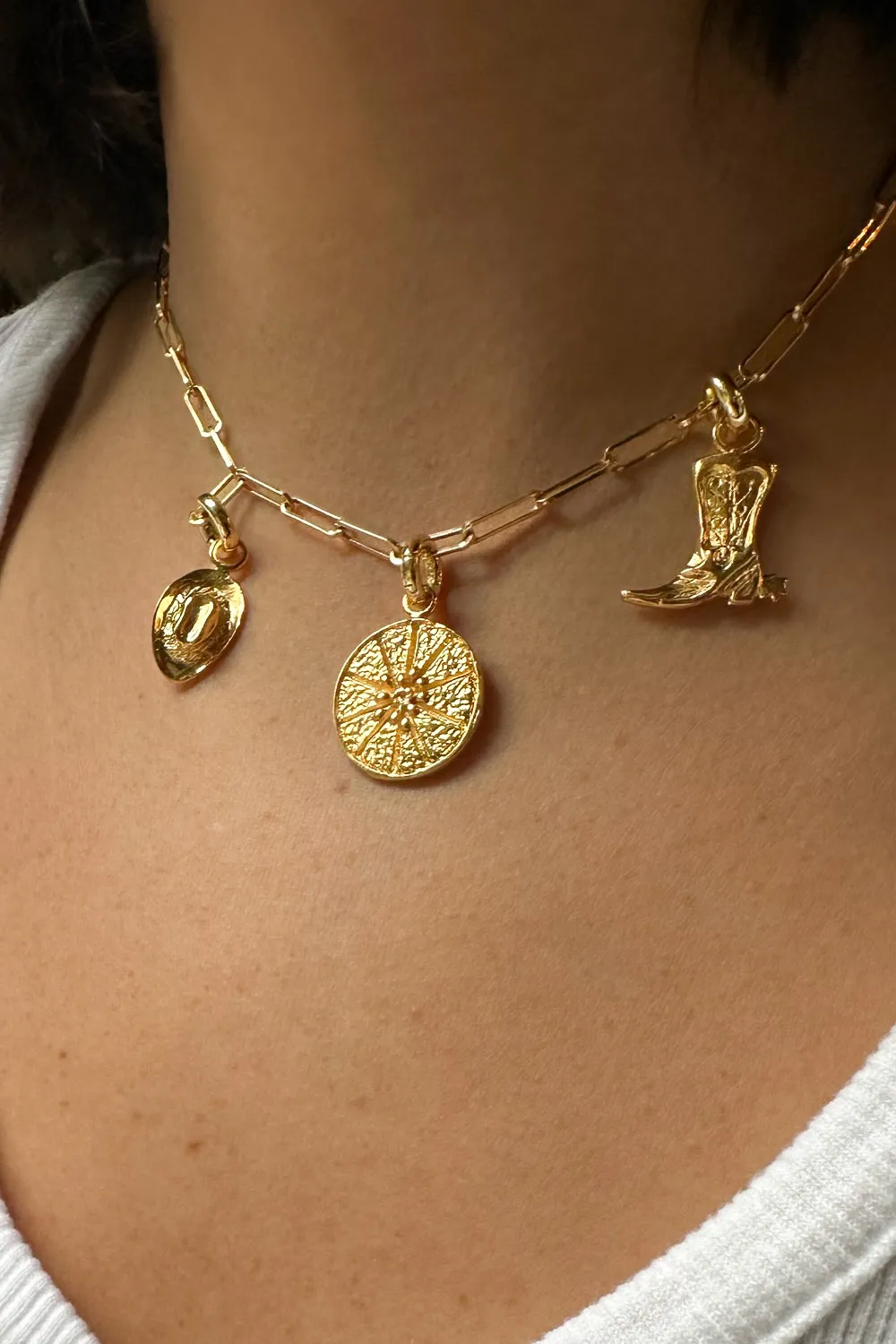 Límon Charm in Gold