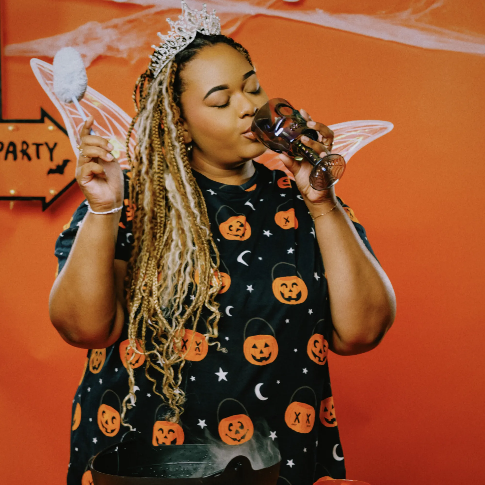 Scareworthy Pumpkin Bucket T-Shirt Dress