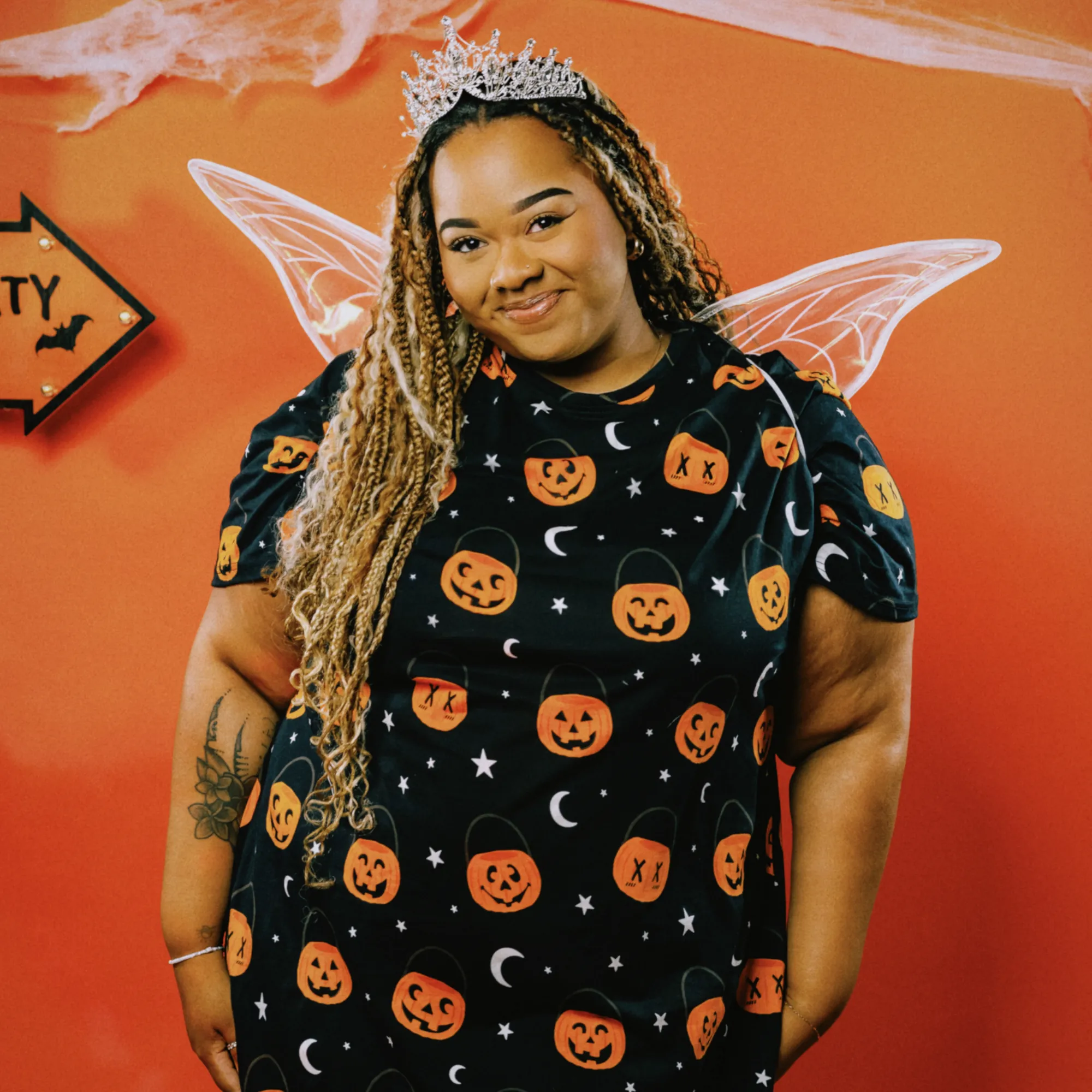 Scareworthy Pumpkin Bucket T-Shirt Dress