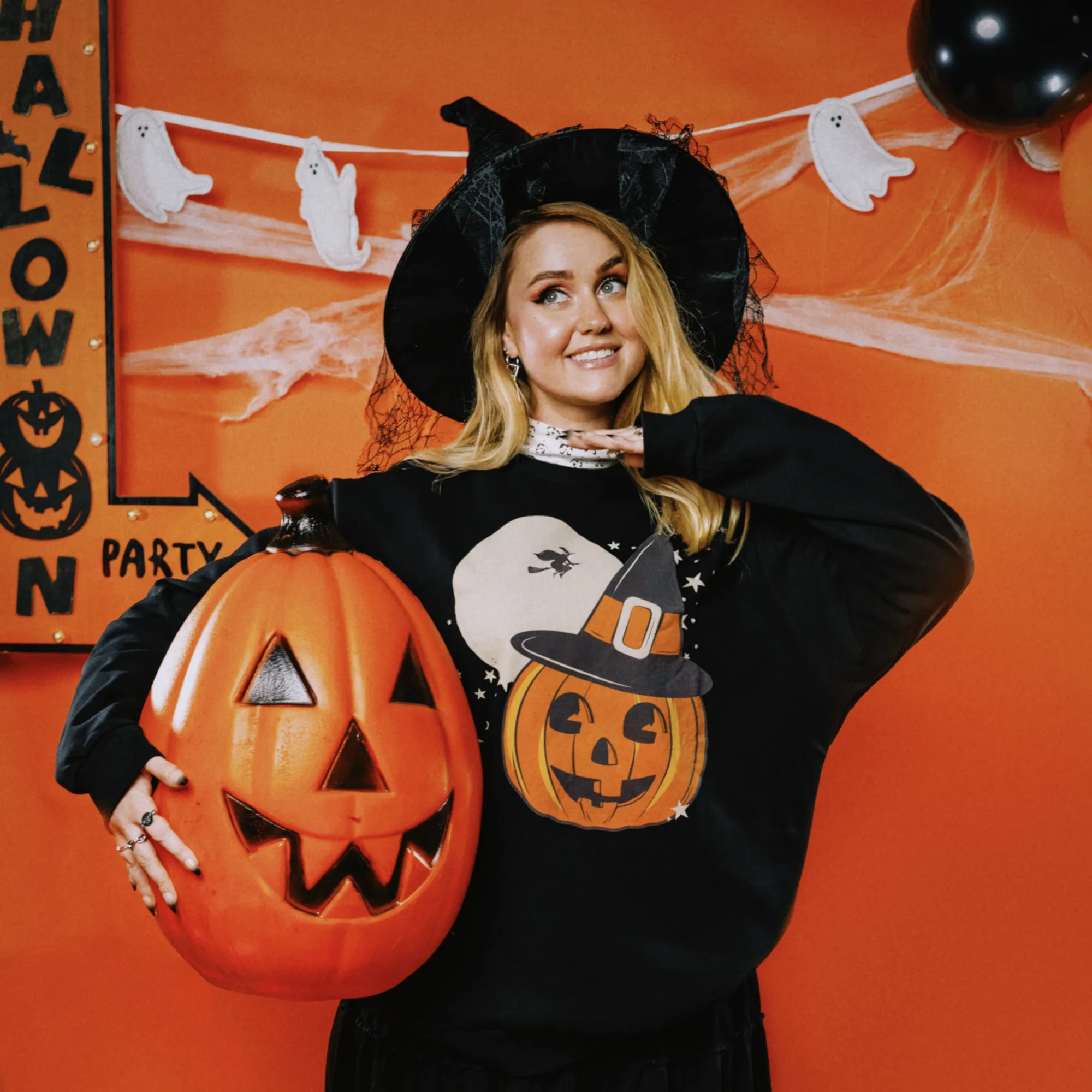 Scareworthy Pumpkin Crewneck